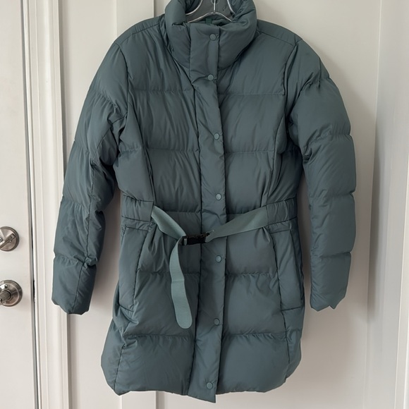 LULULEMON Wunder Puff Waist Jacket Size 10 - Picture 2 of 12